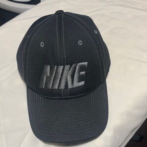 Nike Dark Gray Cap
